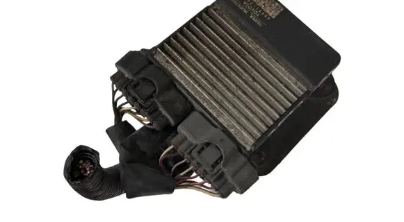Toyota Avensis T250 Fuel injection control unit/module 8987120050