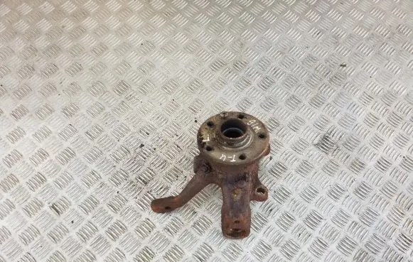 Volkswagen Transporter - Caravelle T4 Front wheel hub