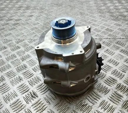 Audi Q7 4M Generator/alternator 4N1903028C