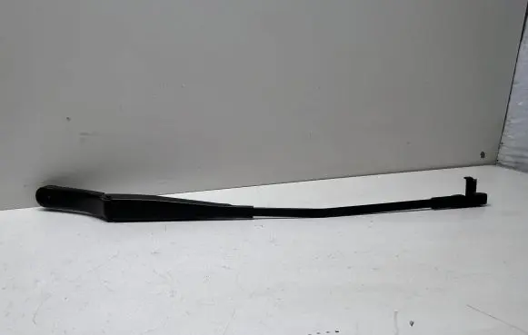 Volkswagen Golf Plus Front wiper blade arm 5M0955410C