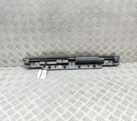 Opel Vivaro Rear bumper mounting bracket 9811088680