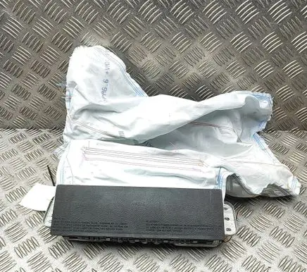 Mercedes-Benz GLA H247 Knee airbag A2478600902