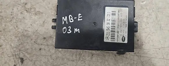 Mercedes-Benz E W211 Tow bar trailer control unit/module 2115450832 5DS00849300