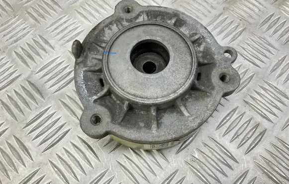 Audi A4 S4 B9 Front coil spring rubber mount 8w0413333