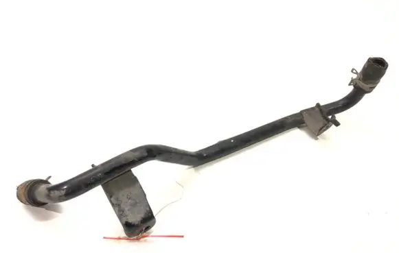 Engine coolant pipe/hose