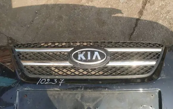 KIA Ceed Front grill