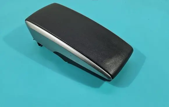 Toyota Verso Armrest 589650F010 IMPRK1569444