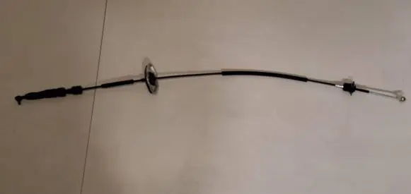 Hyundai Tucson TL Gear shift cable linkage 46790D7060