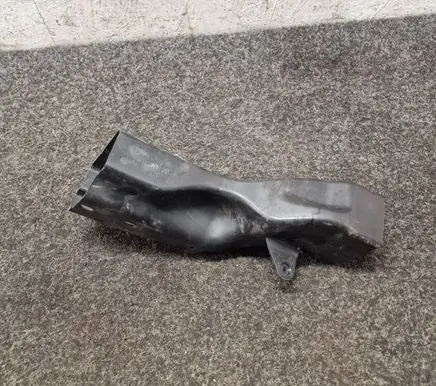 Mercedes-Benz AMG GT R190 C190 Air intake duct part A1905050100