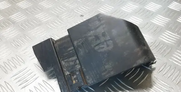 Nissan Navara D23 Other engine bay part 24282EB70B