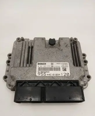 Alfa Romeo Mito Engine control unit/module 51865263 0281015573 44E161BDM