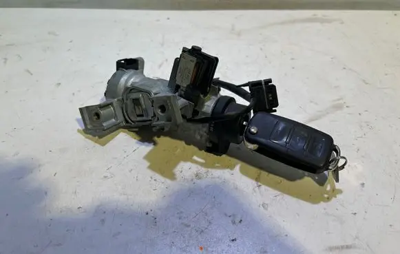 Volkswagen Caddy Ignition lock 1K0905851B 90908VS8D