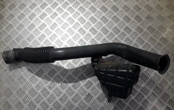 Nissan Almera Air intake hose/pipe
