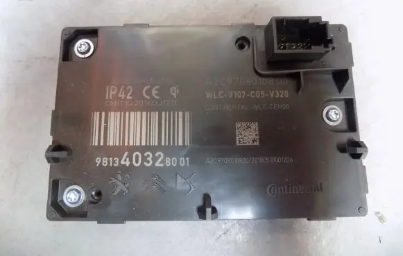 Citroen DS7 Crossback Wireless charging module 9813403280 A2C97080108 WL1V107C05V320
