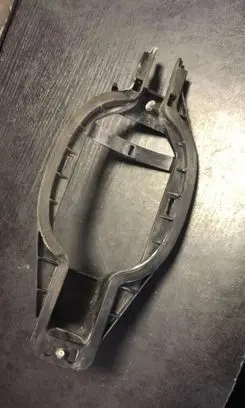 Rear door exterior handle/bracket