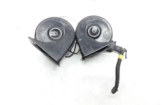 Volvo XC90 Horn signal 31111192