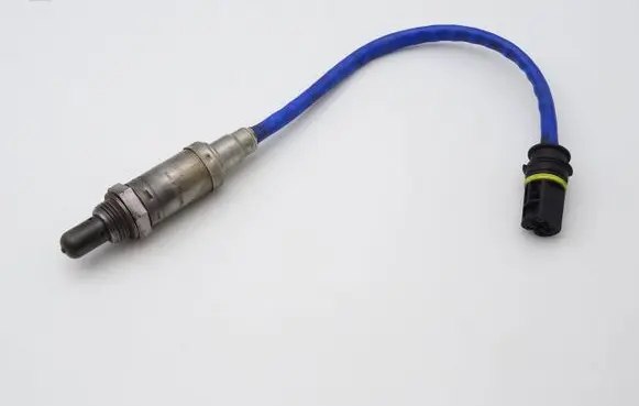 Mercedes-Benz E W210 Lambda probe sensor 0005408117 0258003782