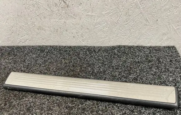 Mercedes-Benz SL R231 Front sill trim cover A2316800135