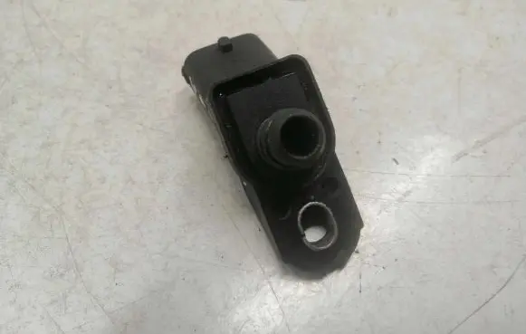 Volvo XC70 Air pressure sensor 0261230020
