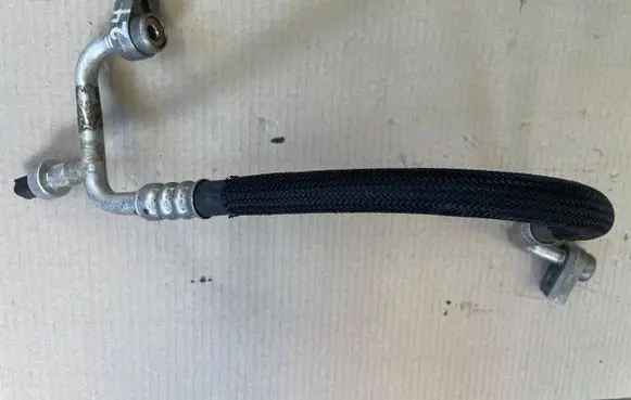 Ford Kuga II Air conditioning (A/C) pipe/hose XRMA T7MA UFMA