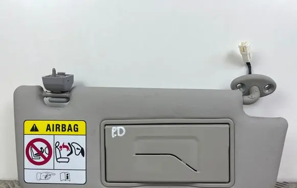 SsangYong Korando Sun visor