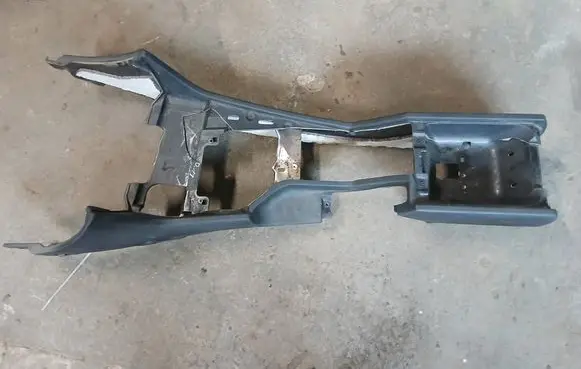 BMW 5 E39 Center console 8159687