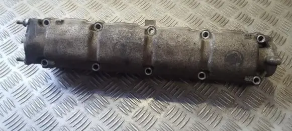 Rocker cam cover