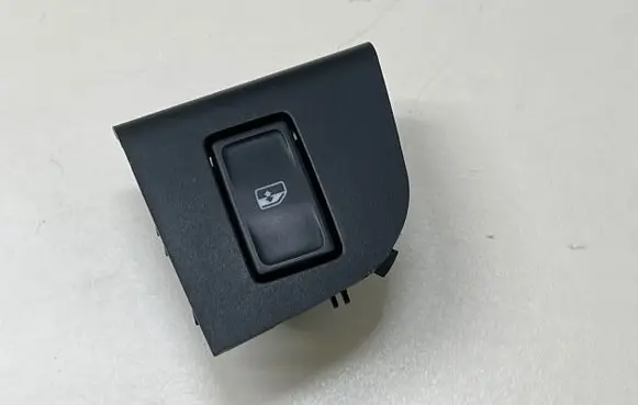 Skoda Octavia Mk3 (5E) Electric window control switch 5E0867186