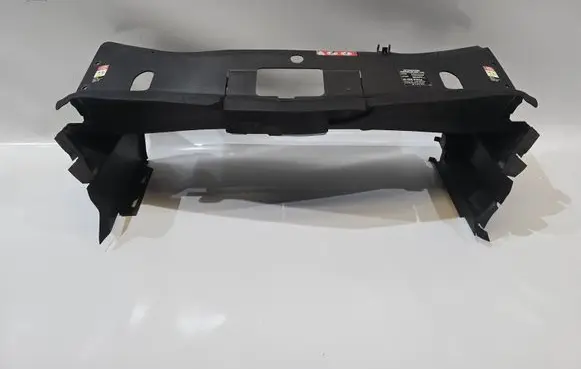 Mercedes-Benz B W245 Intercooler air guide/duct channel 