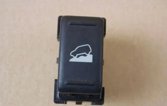 Nissan X-Trail T31 Other switches/knobs/shifts 8412613