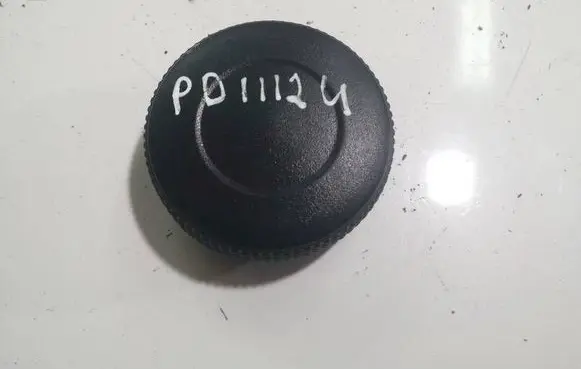 Hyundai i30 Seat adjustment knob 80551P000