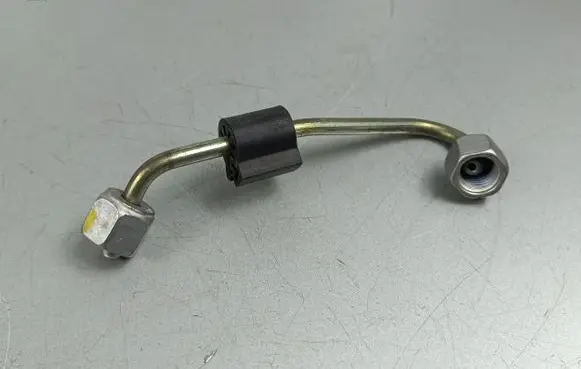 Jeep Cherokee Fuel injector supply line/pipe 