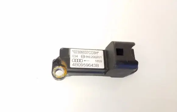Audi A6 S6 C5 4B Airbag deployment crash/impact sensor 4B0959643B