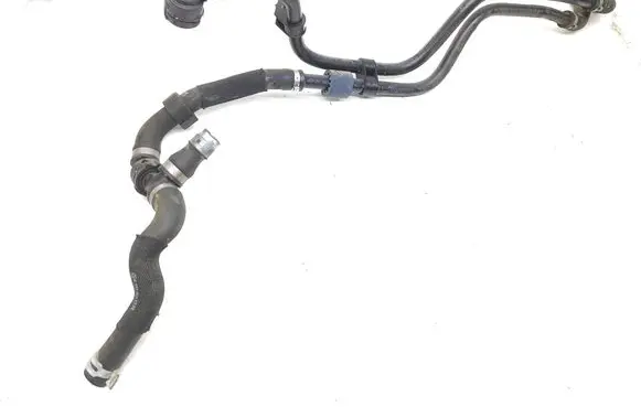 Mercedes-Benz CLA C118 X118 Engine coolant pipe/hose A1775010302 ZGS001