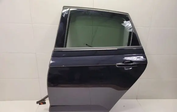 Rear door