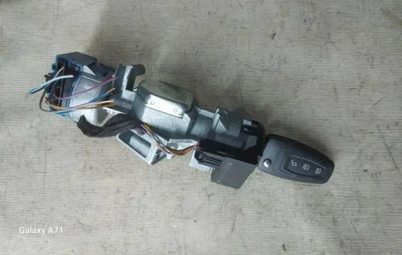 Ford Galaxy Ignition lock 3M513F880AE