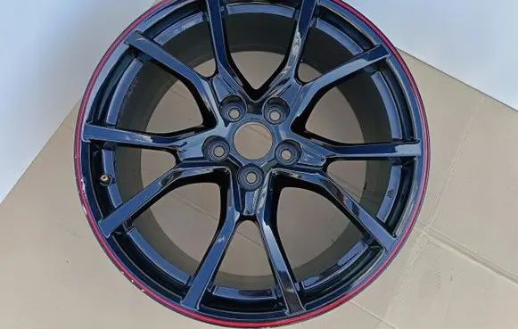 R16 alloy rim