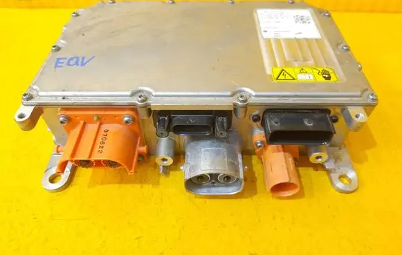 Mercedes-Benz EQC Current control relay A0009009026