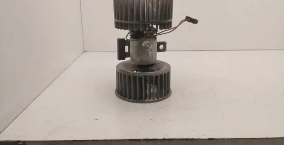 BMW 7 E32 Heater fan/blower 1388175