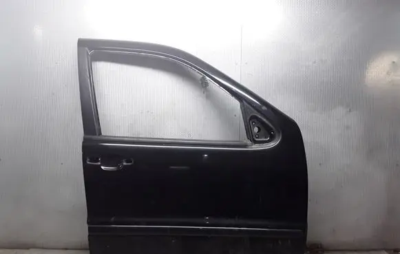 Mercedes-Benz ML W163 Front door