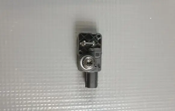 Chevrolet Camaro Airbag deployment crash/impact sensor 13593676