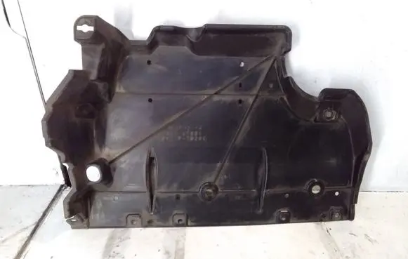 Toyota Prius (XW30) Fuel tank bottom protection 5839847031