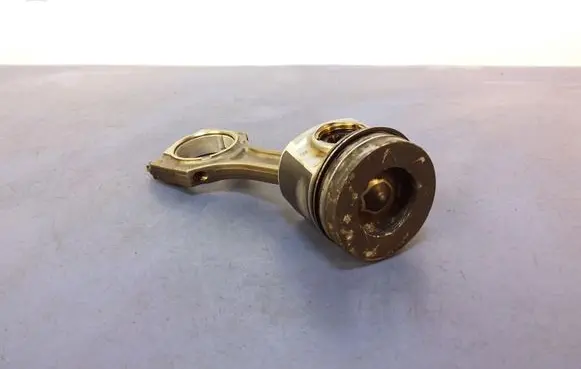 BMW 7 G11 G12 Piston 