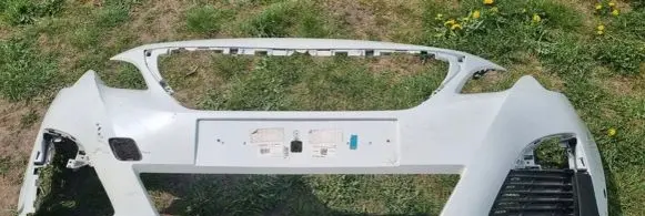 Peugeot 3008 II Front bumper