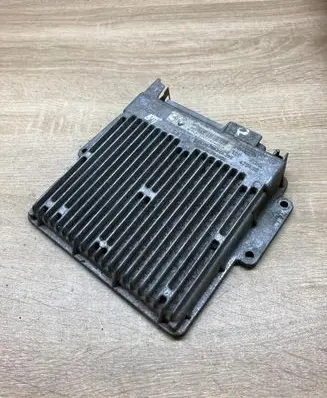 Renault Clio I Engine control unit/module ECU 7700108455