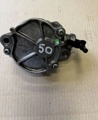 Citroen C4 I Vacuum pump D156