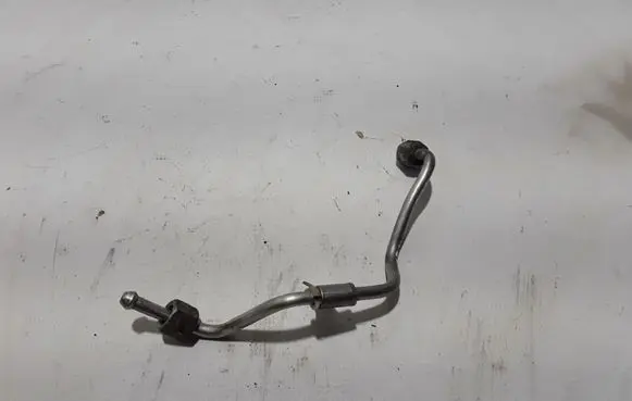Nissan Qashqai Fuel injector supply line/pipe 1668400Q0G