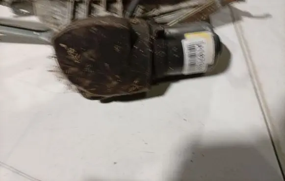 Renault Laguna I Wiper motor 