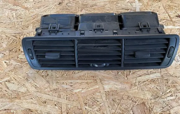 Peugeot 807 Dash center air vent grill 1484107077