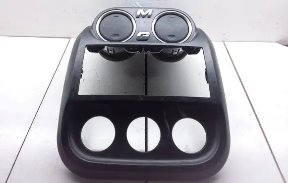 Dash center air vent grill
